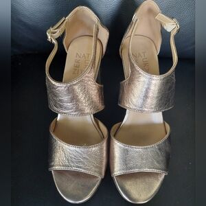 Naturalizer platform heel gold 7